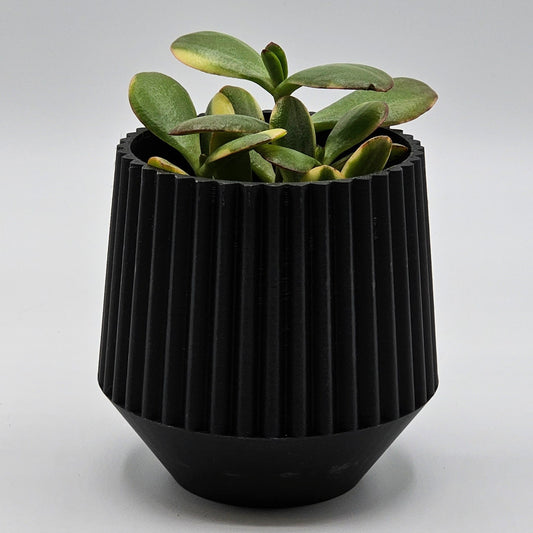 Pleated Planter, Black- 4 Inch